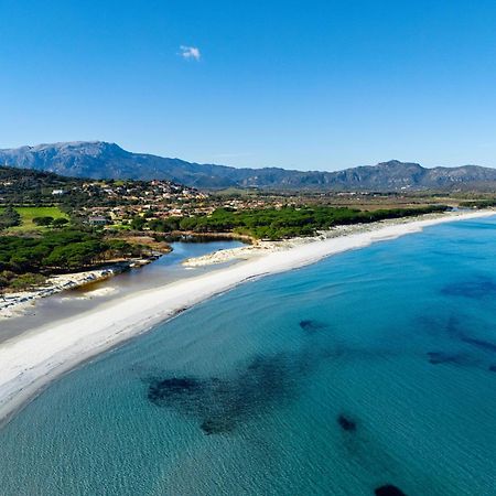 Corona'S Apartment- Fronte Spiaggia ラ・カレッタ エクステリア 写真