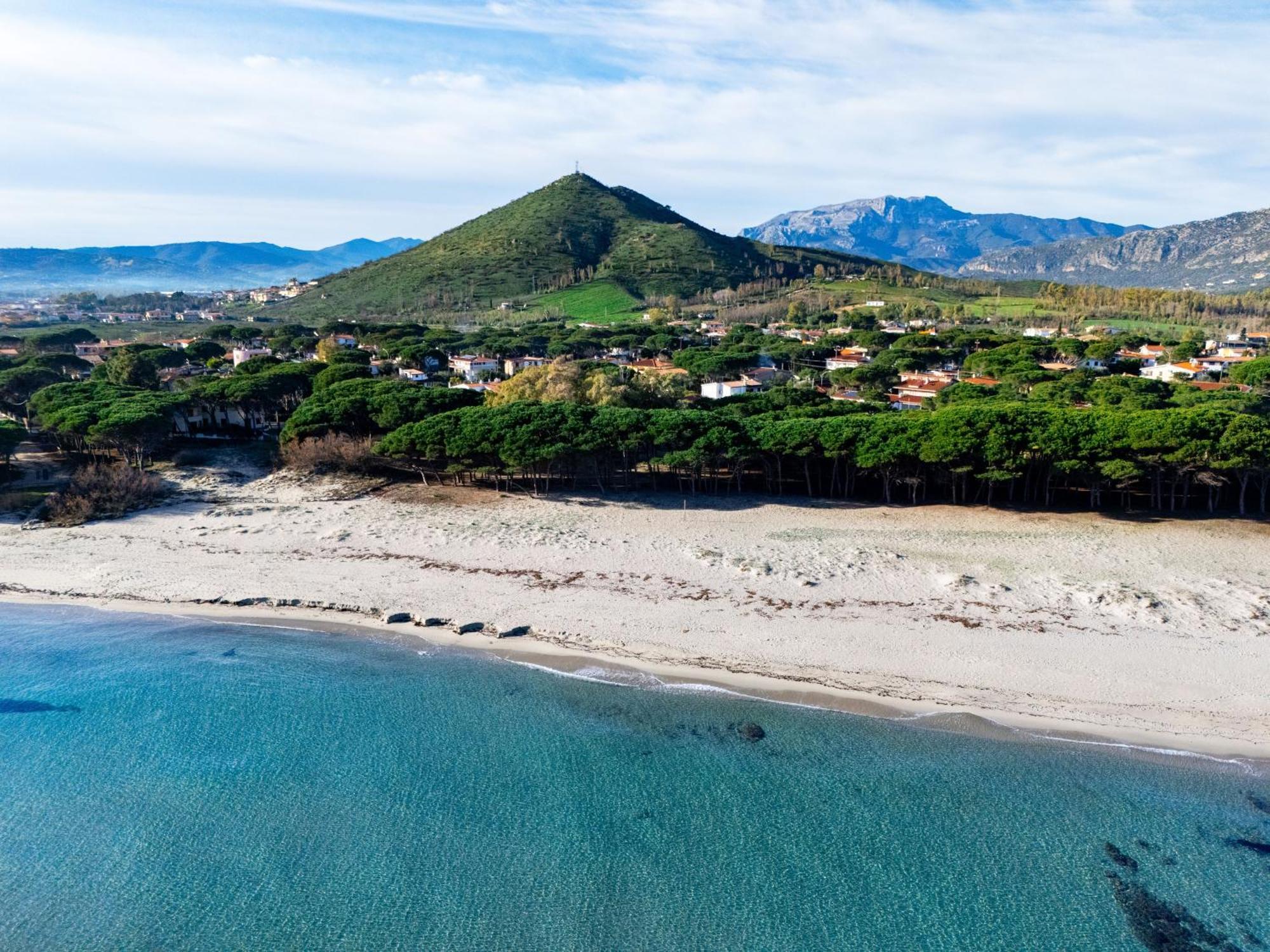 Corona'S Apartment- Fronte Spiaggia ラ・カレッタ エクステリア 写真